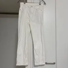 ホワイトデニム／ストレートパンツ／白