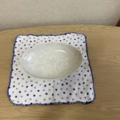 オーバルモチーフ皿のサムネイル