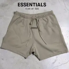 エッセンシャルズ スウェットハーフパンツ ベージュ ラバータグ 古着 Mのサムネイル