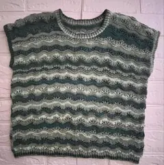 A ハンドメイド　手編みベスト