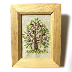 ハンドメイド　刺繍フレーム