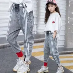 【新品未使用】裾カラーサイドラインデニムパンツ グレー 110サイズ