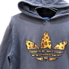 【adidas】プルオーバーパーカー 黒 ビッグトレフォイルロゴ レア 豹柄