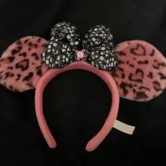 Item thumbnail for item 1598bdfd-fc67-4196-984a-e191a39bd5ac