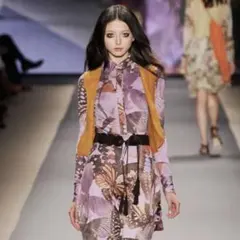 VIVIENNE TAM バタフライ 蝶々 シルク100% シャツワンピースのサムネイル