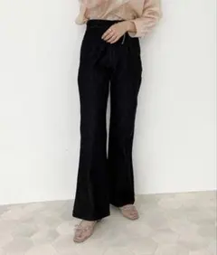 ブラック レースアップ フレアデニムパンツ　ハイウエスト