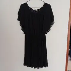 黒 シフォン フレアスリーブ ワンピース