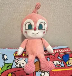 アンパンマンミュージアム限定　ドキンちゃん　ぬいぐるみ　コーデュロイ