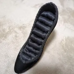 黒いハイヒール型　アクセサリーケース　リング　指輪