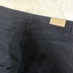 ミニマル mnml ブラック 黒 裾ジップスキニージーンズ33　RN139488