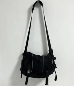 Item thumbnail for item 70f181f0-0e53-42f9-bb35-7cf9afa10db5