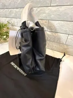 EMPORIO ARMANI ブラック ショルダーバッグ