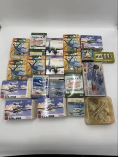 0413B】F-1関連レーザーディスクコレクション 車 飛行機 戦車他 60枚