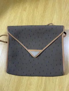 サンローラン　ショルダーバッグ