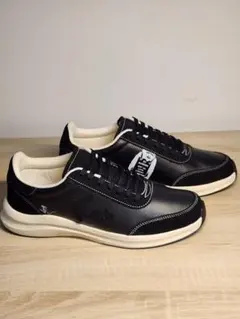 2026年最新】にゅ 〜スニーカーの人気アイテム - メルカリ