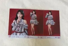 =LOVE イコラブ 野口衣織 歌番組衣装 生写真 直筆 ヒキ ヨリ セミコンプ 野口衣織 生写真 =LOVE イコラブ 劇薬中毒 歌唱衣装② セミコンプ