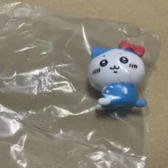 ちいかわ×サンリオキャラクターズなりきりフィギュア ハチワレ