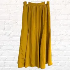 earth アースミュージックアンドエコロジー ロングスカート マスタードカラー