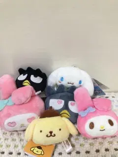 マイメロディ　バッドばつ丸　ポムポムプリン　シナモンロール　ぬいぐるみセット