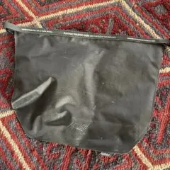 Item thumbnail for item e6aae16f-24d9-4acd-a42e-64244eec0fe0