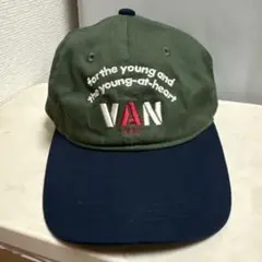 VAN JAC ベースボールキャップ オリーブ×ネイビーのサムネイル
