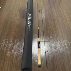 ヴァルケイン 61 LH RM ブラックヴェスパイン ダーインスレイヴ 極美品