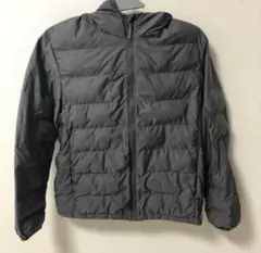 ユニクロ ダウンジャケット　150 グレー