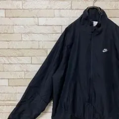 NIKE ナイキ　ナイロン　ジャケット　薄手　スポーツウェア　古着　ストリート
