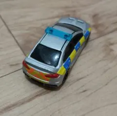 トミカ┃三菱ランサーエボリューションX │英国 警察 仕様