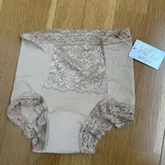 Item thumbnail for item b68478c1-54ce-4ba7-a819-8b050fe45f32