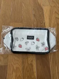 KALDI いちご柄 ランチバッグ