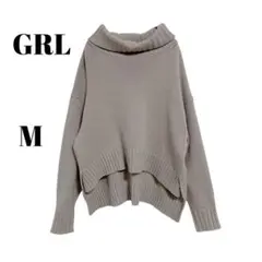 【グレイル】クロップド丈 ハイネック ニット　ベージュ ショート丈　バックロング