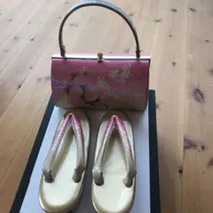 Item thumbnail for item 7b8a577b-394b-4098-8dcb-e9015d6ef51f