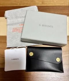 【新品未使用】IL BISONTE ブラック レザー カードケース