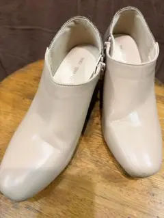 Item thumbnail for item 49b4df66-b430-4d0c-83c2-1b5697424c8c