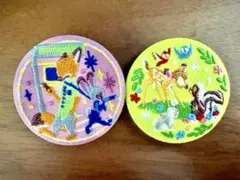 ディズニーデザイン刺繍ピンバッジ2個セット