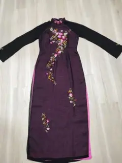 非常に状態が良い★極美品★　アオザイ（白スラックス付）