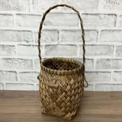 B-壁 竹籠 花籠 持ち手付き 伝統工芸 編み籠 インテリア 古道具 和モダン