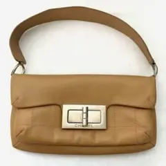 CHANEL シャネル　チョコバー　2.55 ショルダーバッグ　 ベージュ