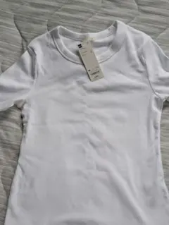 GU オフホワイト 半袖 Tシャツ M