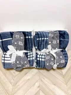 コストコ 大判ひざ掛け&靴下セット プラッドブルー×2のサムネイル