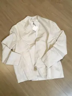 【新品・未使用】ZARA ベージュ ノーカラージャケット