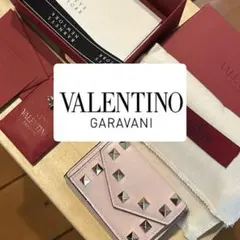 VALENTINO GARAVANI スタッズ三つ折り財布のサムネイル