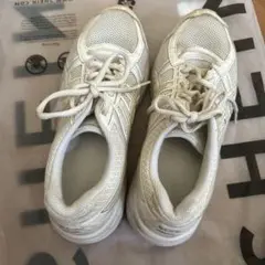 ASICS TSY502 スポーツシューズ ホワイト