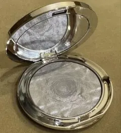 Diorディオール スキンフォーエバーグロウルミナイザー05ブルーストロボ