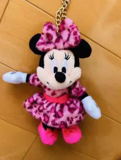 ディズニー ミニー ぬいぐるみ