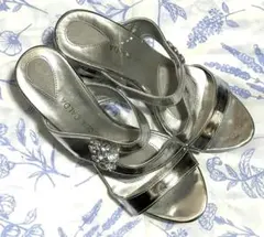 Item thumbnail for item 2aa19d60-d0e3-46f2-bf9a-e358b8205fe1