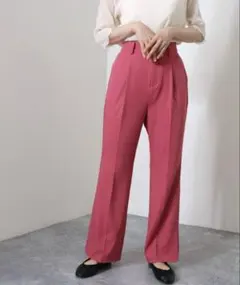 サイドスリットセミフレアパンツ