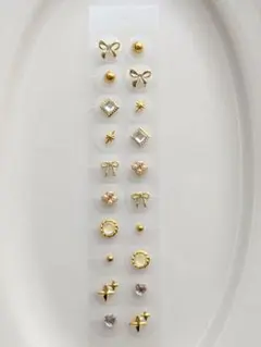 耳つぼジュエリー　20粒【まとめ割引あり】ゴールド　リボン