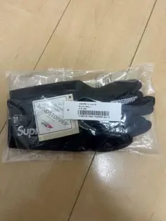 Supreme レッド手袋 約23cm ストライプ付き - メルカリ